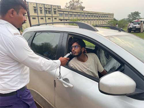 गोविंदा व गणेश पर्व पर पुलिस की सख्ती, दो दिनों में 79 प्रकरणों में कार्रवाई