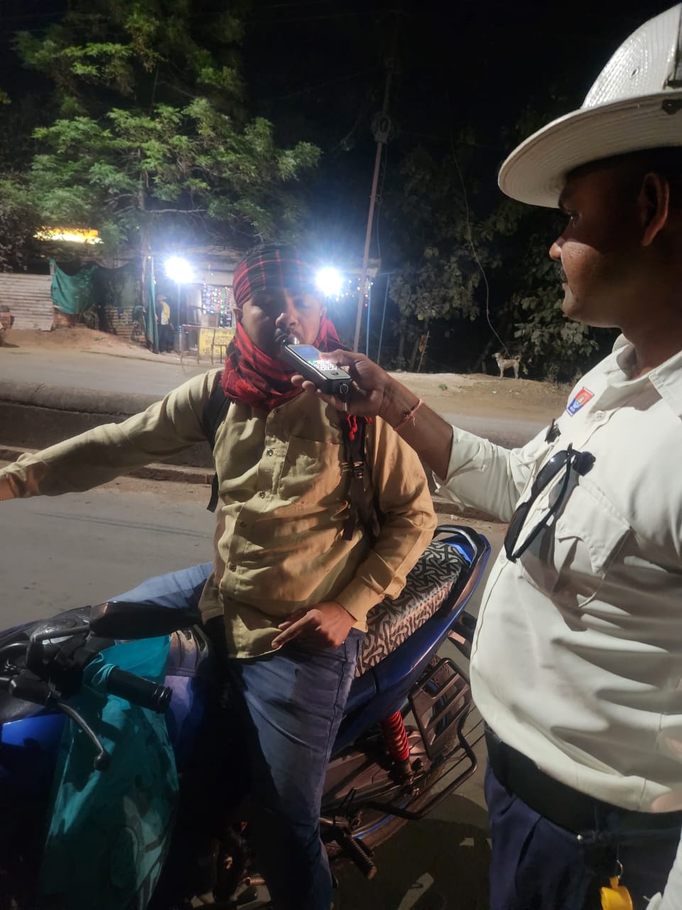 होली पर्व पर शराब पीकर वाहन चलाने वालों के खिलाफ यातायात पुलिस की सख्त कार्रवाई, 46 चालकों पर कार्यवाही