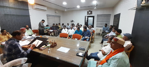 महापौर ने की राजस्व विभाग की समीक्षा बैठक, अधिक वसूली के लिए दिए दिशा-निर्देश