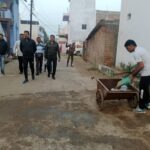 आयुक्त विश्वकर्मा ने चिखली, शांतिनगर और शंकरपुर में किया स्वच्छता निरीक्षण, नन्हे खिलाड़ियों का बढ़ाया उत्साह