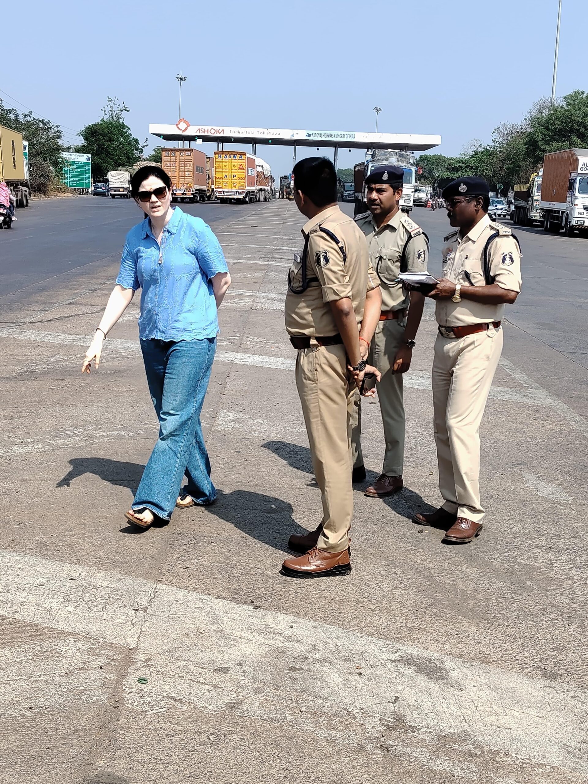 आस्था का पथ, सुरक्षा का संकल्प : डोंगरगढ़ पदयात्रा में श्रद्धालुओं की सुरक्षा के लिए पुलिस ने की तैयारियाँ