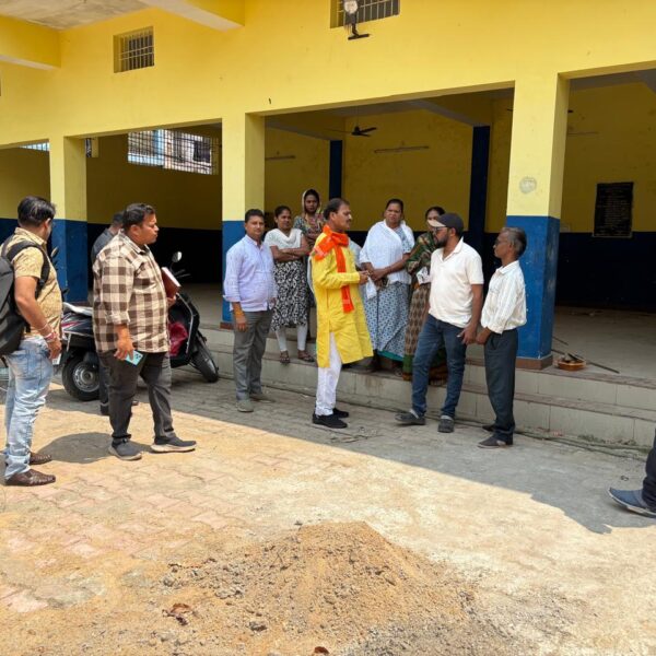 महापौर ने निर्माण कार्यों का किया निरीक्षण, दिए शीघ्र पूर्ण करने के निर्देश