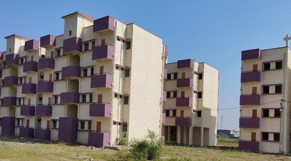 मोर मकान मोर आस योजना : 1 अप्रैल को आवास आबंटन, वर्षों से किराए में&hellip;