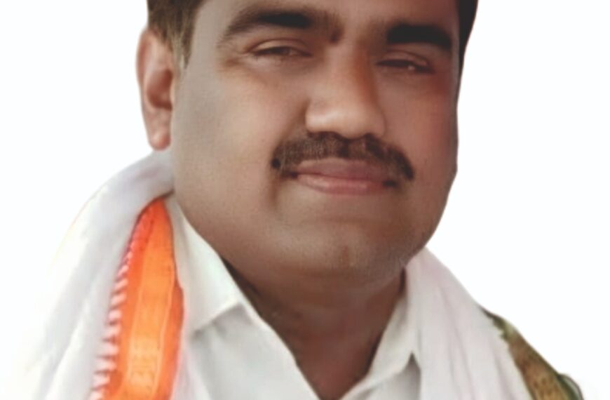 नशे की खेती के खिलाफ कांग्रेस का भाजपा कार्यालय घेराव