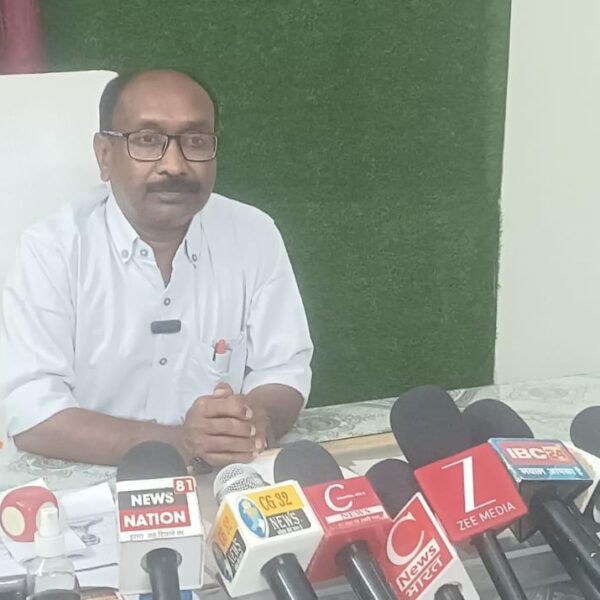 अंबागढ़ चौकी नगर पंचायत अध्यक्ष का एक साल का कार्यकाल पूर्ण, विकास और सुविधाओं में&hellip;