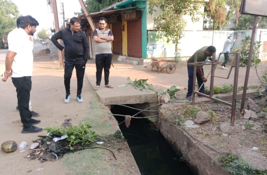 निगम आयुक्त ने वार्डों का किया आकस्मिक निरीक्षण, पानी-सफाई व्यवस्था&hellip;