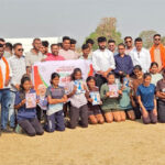 भाजपा युवा मोर्चा का हॉस्टल संपर्क अभियान : ग्राम सुंदरा के युवाओं से संवाद