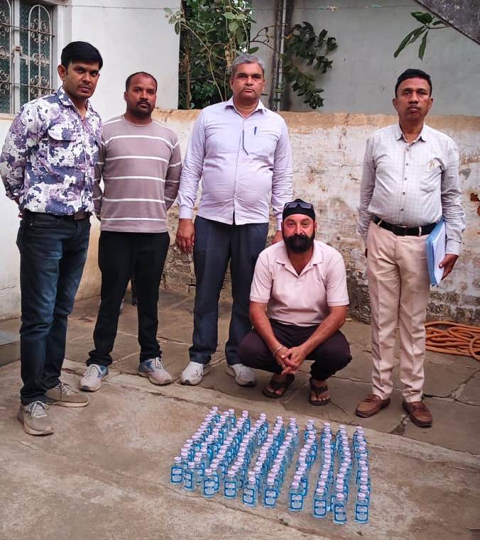 अवैध शराब पर आबकारी विभाग की बड़ी कार्रवाई, 12.600 बल्क लीटर देशी दारू जप्त