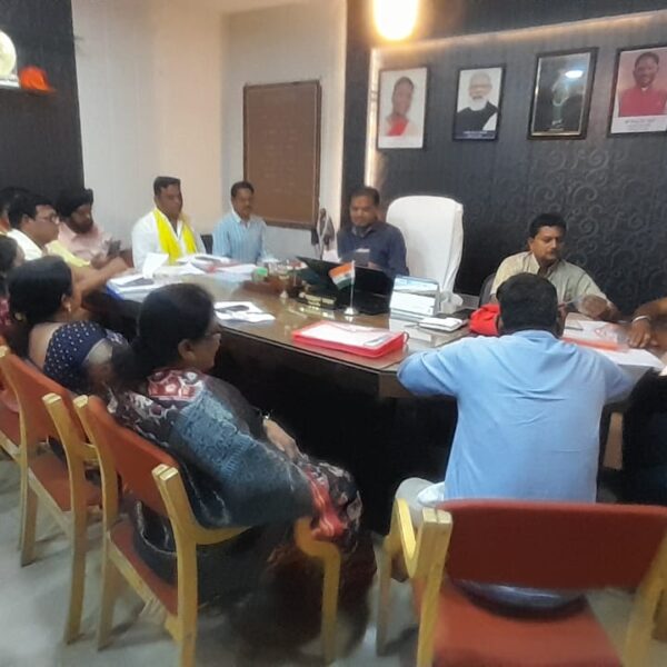 महापौर परिषद की बैठक में संपत्तिकर दर में संशोधन, महिला सशक्तिकरण के लिए जागरूकता अभियान की अनुशंसा