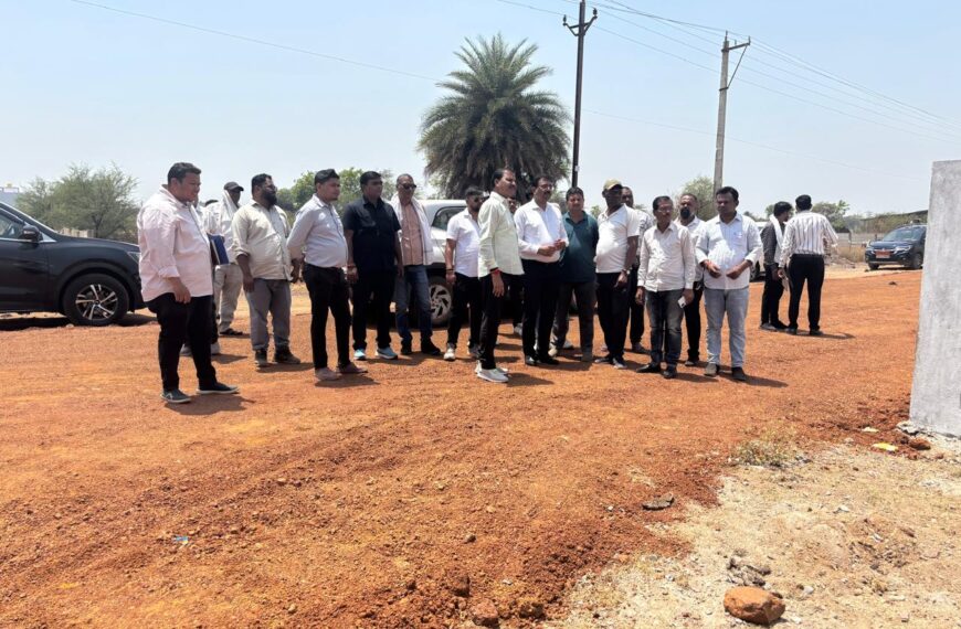 महापौर मधुसूदन यादव ने यातायात नगर और मेडिकल कालेज रोड&hellip;