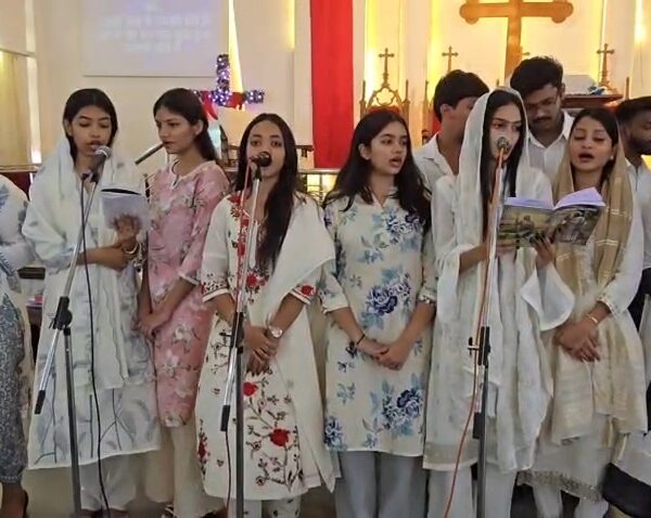 ग्रुड फ्राईडे पर ईसाई समुदाय ने प्रभु यीशु के बलिदान को याद किया