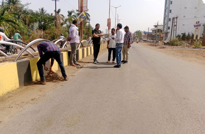 साफ-सफाई के साथ निर्माणाधीन एसटीपी का आयुक्त ने किया निरीक्षण,&hellip;