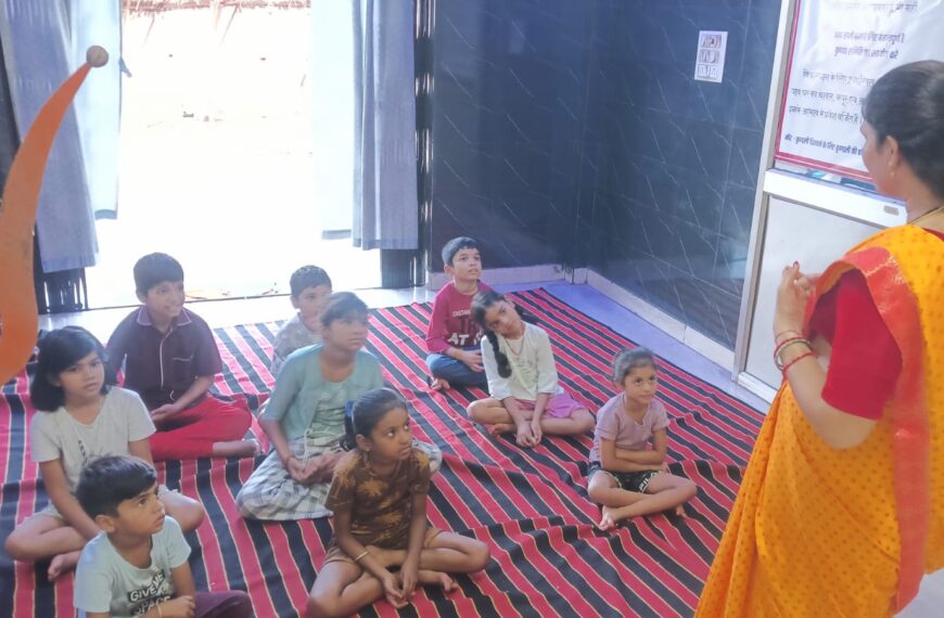 मोबाइल और रील्स के दौर में बच्चों को संस्कारी बनाने&hellip;