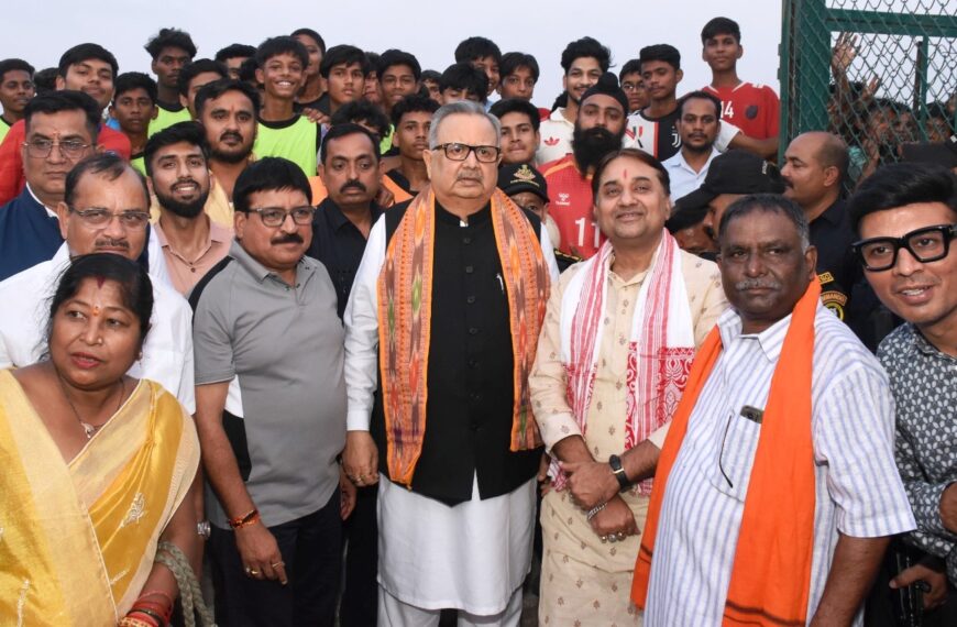 विधानसभा अध्यक्ष डॉ. रमन सिंह दिग्विजय स्टेडियम समिति के पदभार&hellip;