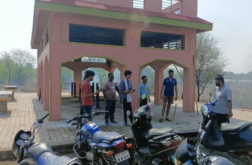अघोर आश्रम के अनुयायियों ने मोतीपुर मुक्तिधाम में चलाया स्वच्छता&hellip;