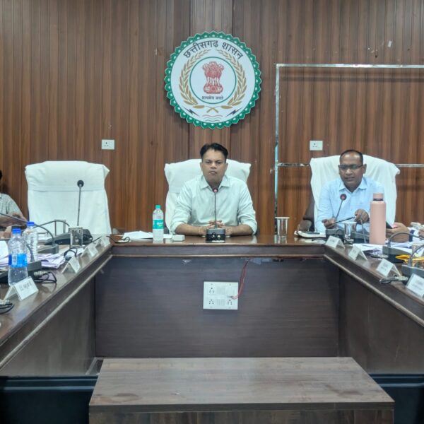 तंबाकू नियंत्रण, पल्स पोलियो एवं मलेरिया मुक्त छत्तीसगढ़ अभियान की तैयारियों की कलेक्टर ने की समीक्षा