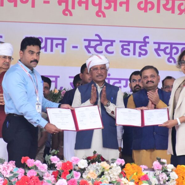 मुख्यमंत्री विष्णु देव साय प्रगतिशील किसान सम्मेलन एवं लोकार्पण व भूमिपूजन कार्यक्रम में हुए शामिल