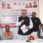 विधानसभा अध्यक्ष ने जिला चिकित्सालय में स्वास्थ्य सुविधाओं की बुनियादी अधोसंरचना को मजबूती प्रदान करने के मद्देनजर डॉक्टरों से किया संवाद