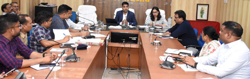 कृषक उन्नति योजना अंतर्गत किसानों को फसल विविधीकरण को बढ़ावा देने के लिए करें प्रोत्साहित : कलेक्टर