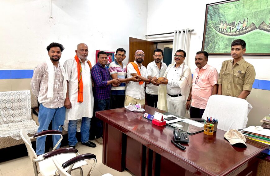 रेलवे स्टेशन पर जीवनदान सेवा संस्था की रात्रिकालीन नि:शुल्क जल&hellip;