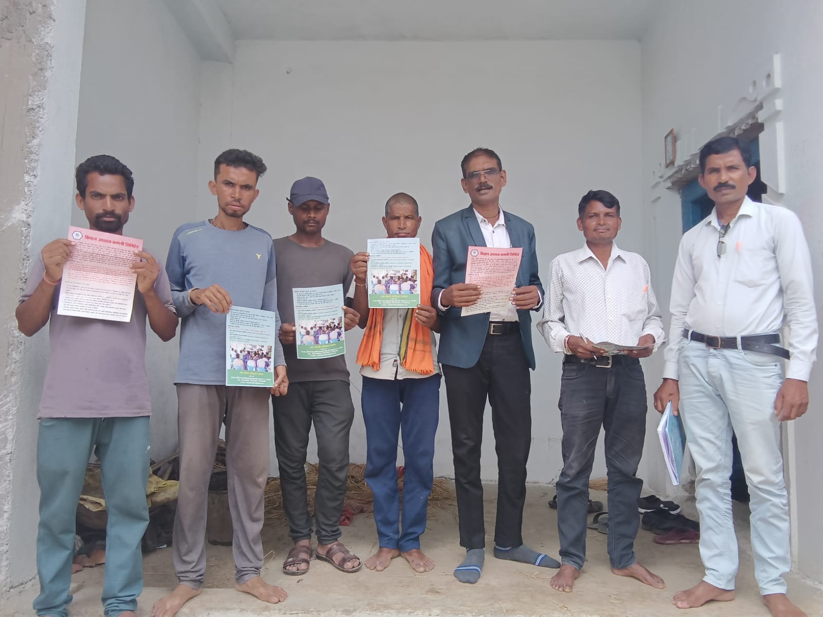 सृष्टि पूजा किसान उत्पादन कंपनी ने ग्राम में आयोजित की किसान बैठक, 100 किसानों ने ली शेयरधारक सदस्यता