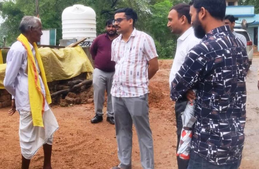 धरातल पर योजनाएं देखने पहुंचे जिला पंचायत सीईओ : छुरिया&hellip;