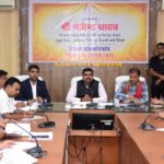 किसानों को धान की जगह कम पानी वाली वैकल्पिक फसलों के लिए करें प्रोत्साहित : गजेन्द्र यादव