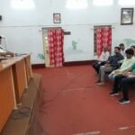 निगम की राजस्व बैठक : 20 दिनों में 1.50 करोड़ से ज्यादा की वसूली, आयुक्त मरकाम ने 3 अफसरों को किया पुरस्कृत