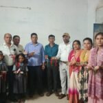 बच्चों ने बनाई राखियां, स्कूल में लगाया स्टॉल; 8-10 साल से जारी है नवाचार