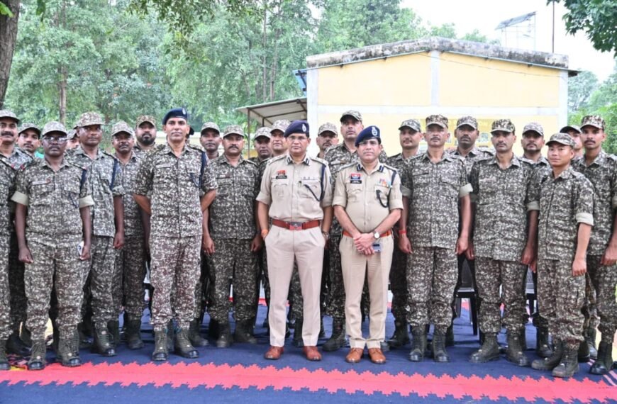 आईजी अजय यादव का मानपुर-मोहला में आकस्मिक निरीक्षण, साइबर ठगी&hellip;