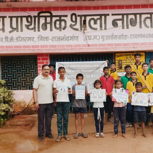 नागतराई में नवोदय विद्यालय की एनएसएस इकाई ने चलाया स्वच्छता अभियान