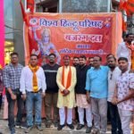 यादव समाज की भव्य शोभायात्रा का मानव मंदिर चौक पर विहिप-बजरंग दल ने किया पुष्पवर्षा से स्वागत