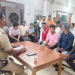 शांतिपूर्ण एवं सौहार्द्रपूर्ण गणेश उत्सव मनाने तुमड़ीबोड़ पुलिस ने ली गणेश समितियों की बैठक