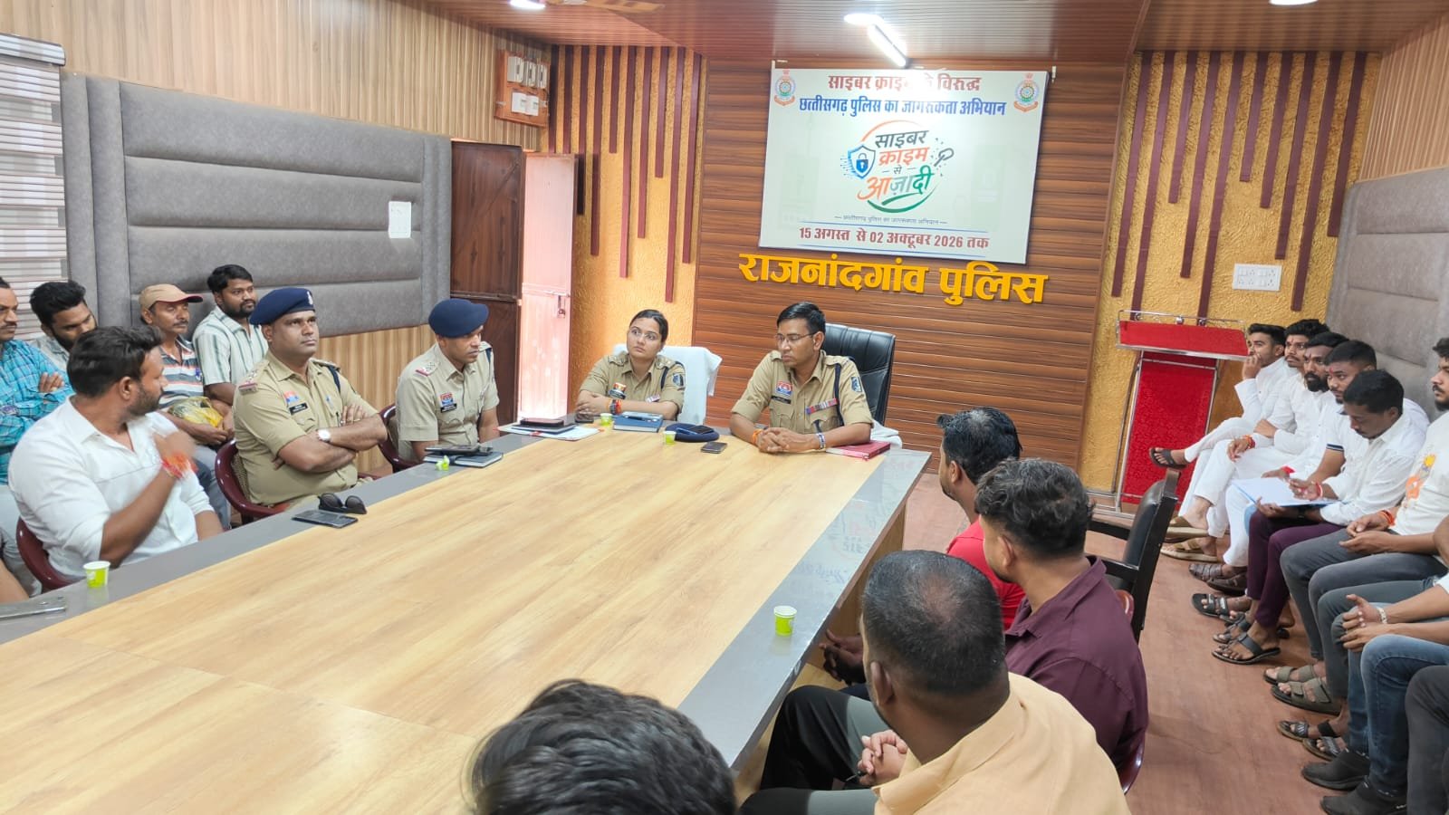 त्योहारों में उत्सव के साथ अनुशासन भी जरूरी, डीजे संचालकों को राजनांदगांव पुलिस के सख्त निर्देश