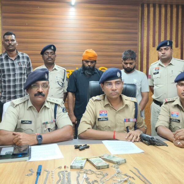 दिनदहाड़े चोरी का बसंतपुर पुलिस ने किया पर्दाफाश : जेल में रची गई थी साजिश,&hellip;