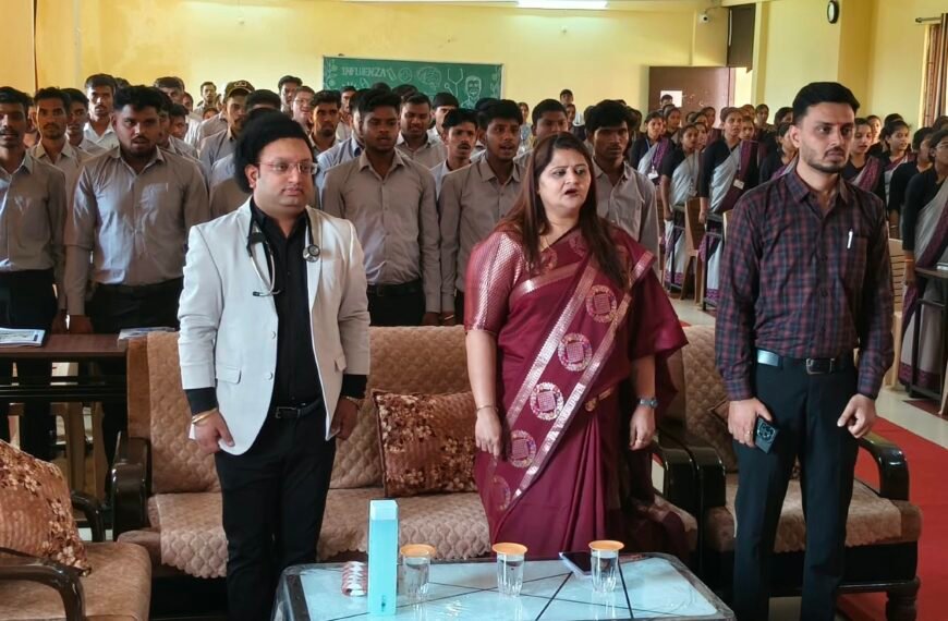संस्कार सिटी कॉलेज में न्यूरोलॉजिस्ट डॉ. अर्पित अग्रवाल ने विद्यार्थियों&hellip;
