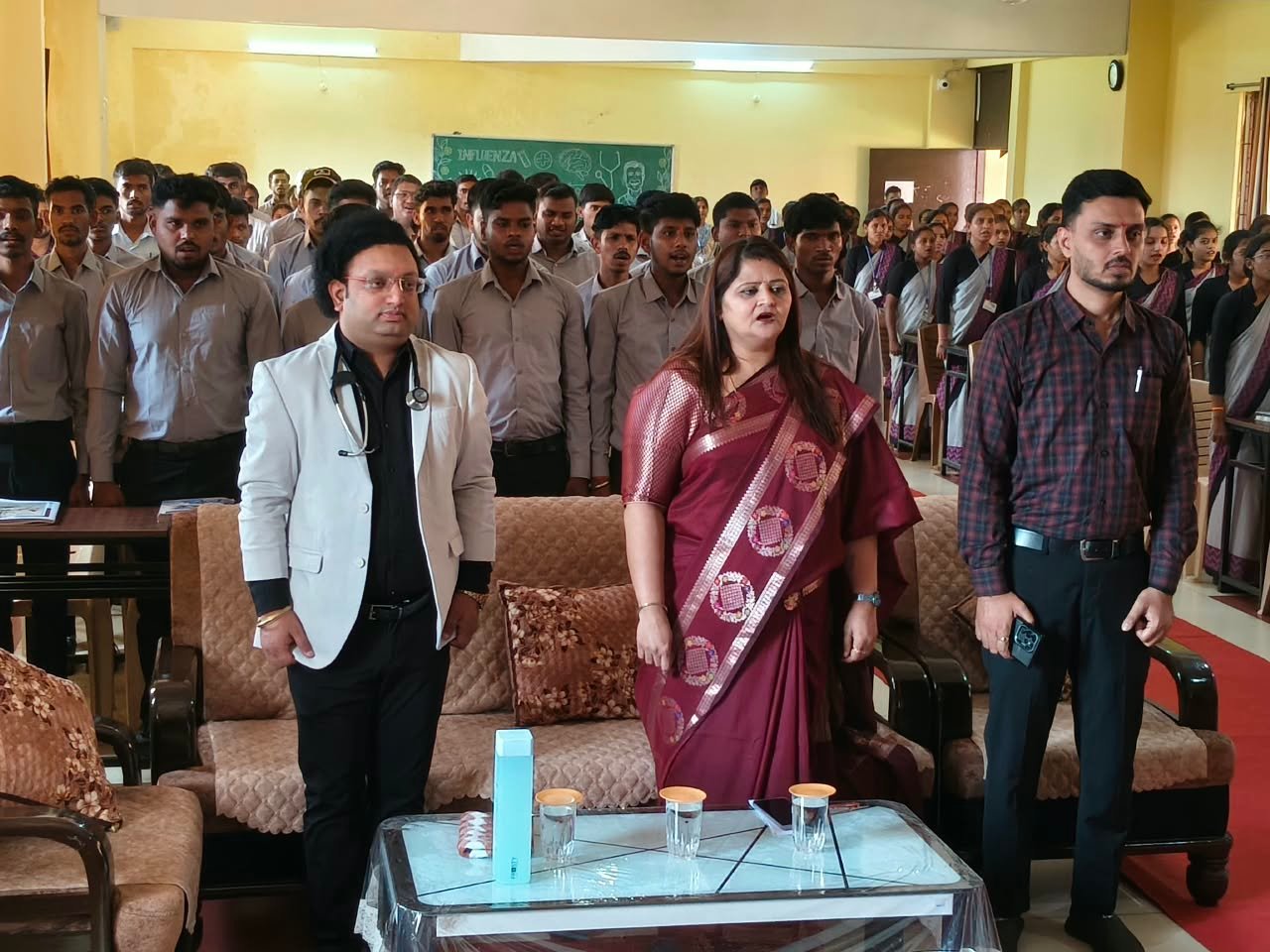 संस्कार सिटी कॉलेज में न्यूरोलॉजिस्ट डॉ. अर्पित अग्रवाल ने विद्यार्थियों को किया जागरूक