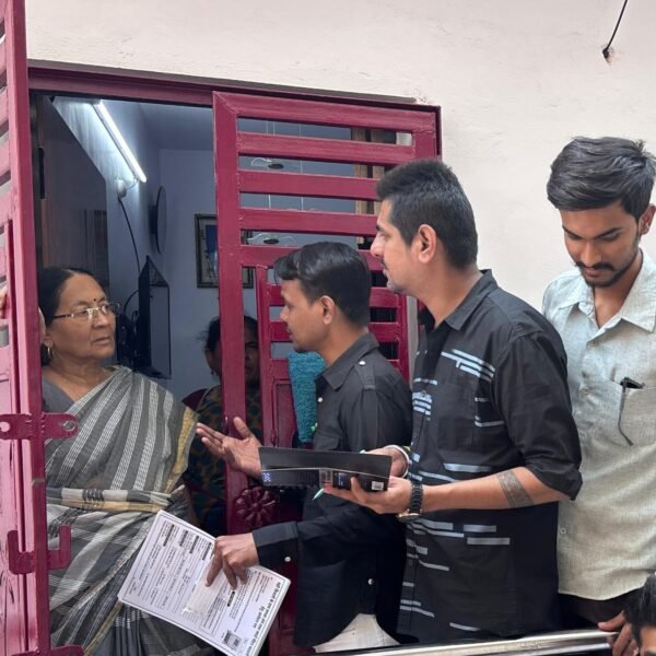 बिजली के बढ़े दामों के खिलाफ कांग्रेस का हस्ताक्षर अभियान, घर-घर पहुंचकर जुटाया जनसमर्थन