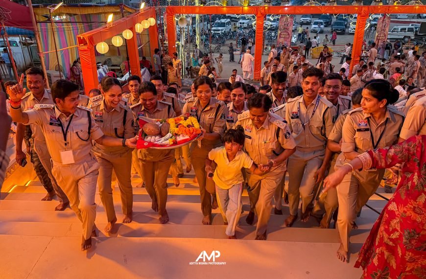 मां बम्लेश्वरी के श्रीचरणों में राजनांदगांव पुलिस बैंड की संगीतमय&hellip;