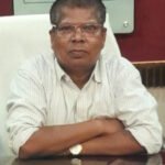 दुर्गा पंडालों और विसर्जन में स्वच्छता का रखें विशेष ध्यान : पॉली पेपर का बिल्कुल न करें उपयोग, आयुक्त मरकाम की अपील