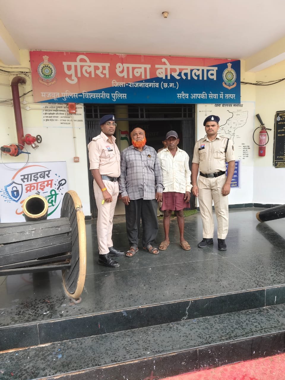 तंत्र-मत्र के बहाने से रकम दुगनी करने का झांसा देकर ठगी करना एवं पीड़िता से छेड़छाड़ करने वालेआरोपीगणों को बोरतलाव पुलिस ने किया गिरफ्तार।